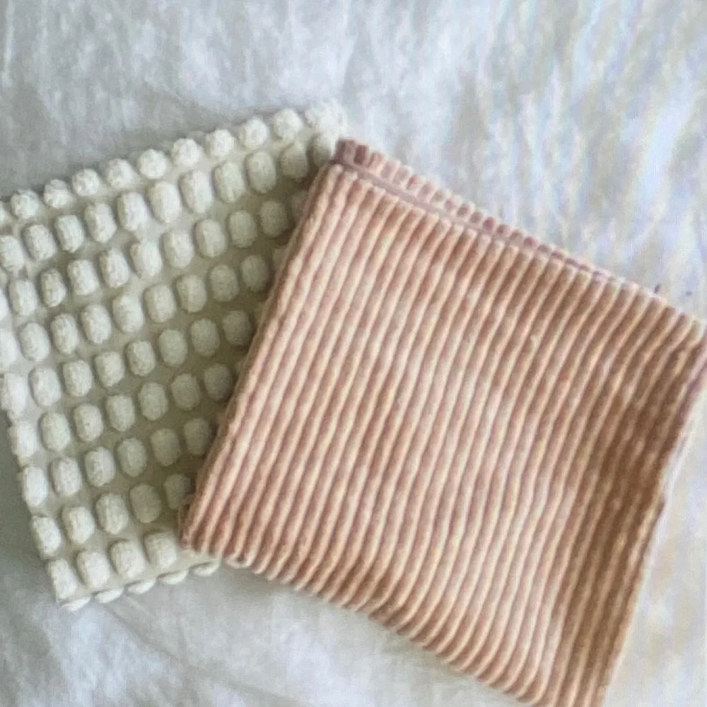 IKEA Pillow Sham Set
